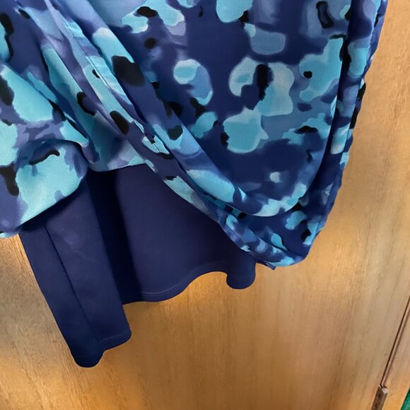 Cleo Petites Wrap Blue Dress with cap sleeve - Picture 5 of 8